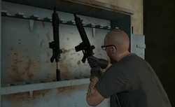 Chef tomando una carabina.