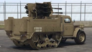El Half-track con el cañón cuádruple de 20mm visto por atrás.