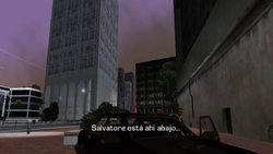 Making Toni 4.png (1,4 MB) Los tres sujetos bajando del Sentinel.