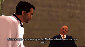 Salvatore agradeciendo a Toni