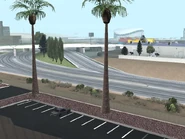 El desvío del carril izquierdo.