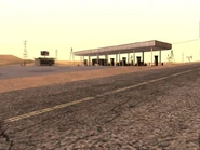 AutoviaLV21.jpg (113 kB) Una de las muchas Gasolineras "Xoomer"