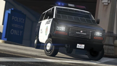 Imagen cinemática de la Police Transporter en el Social Club de Rockstar Games del 2019