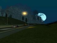 Missionary Hill 15.jpg (35 kB) Más adelante de la carretera se encunentra Mount Chiliad.