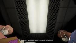 Los médicos revisando el "cadáver".