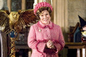 Discurso de presentación de Dolores Umbridge