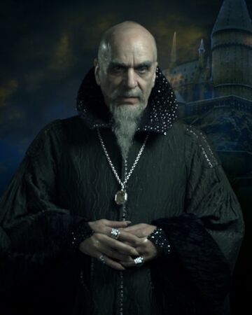 Sortzailea: Salazar Slytherin.