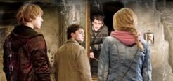 P8 Trio in hogsmeade