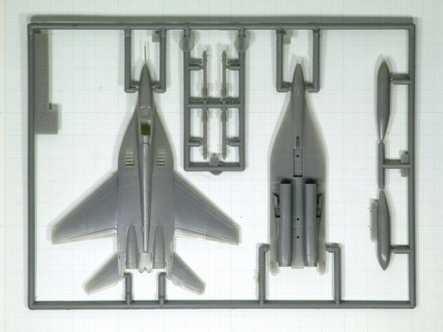 Maquette Mikoyan MIG-29 9-13 Fulcrum C
