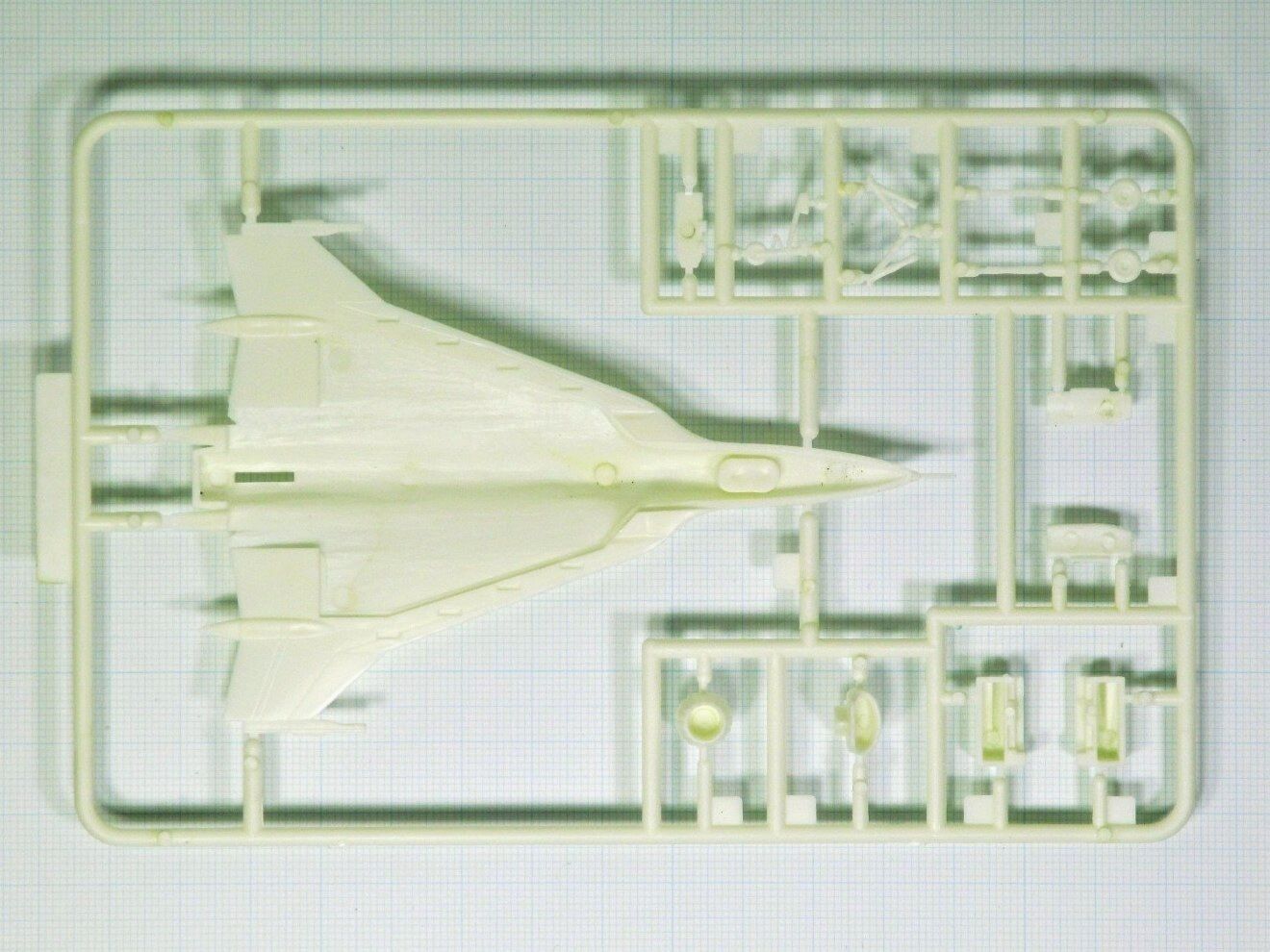 C.C. Lee 1/144 02206 General Dynamics F-16XL | Encyclopedia C.C. Lee 1/144 02206 General Dynamics F-16XL | Encyclopedia