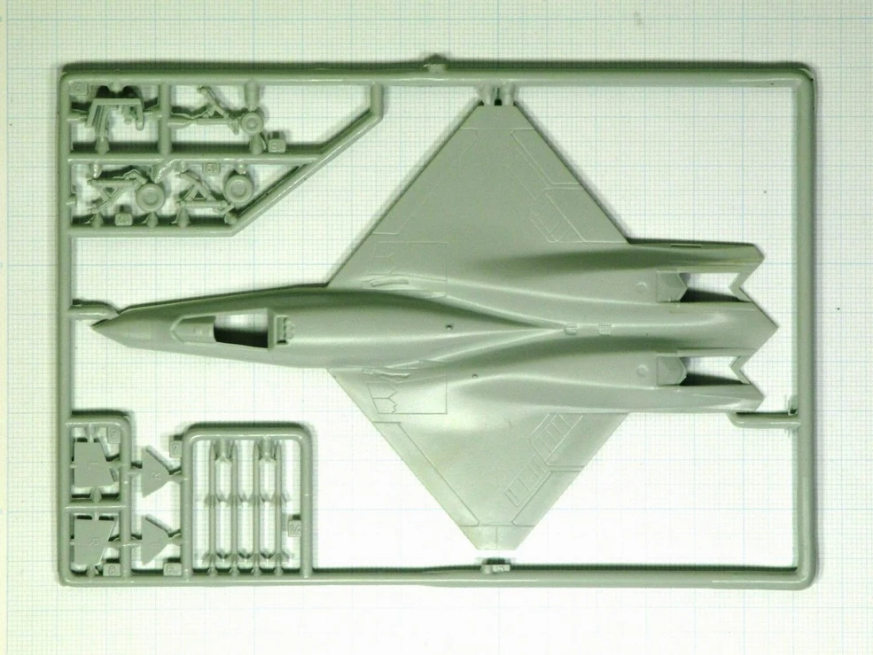 Revell/Germany 1/144 04017 Northrop MDD YF-23A | Encyclopedia of