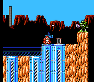Primer tanque de energía del Escenario de Tomahawk Man. Oculto en 1 muro especial.