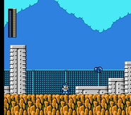 Mega Man utilizando el Hard Knuckle en "Mega Man 3", NES.