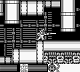 Mega Man utilizando el Gemini Laser en "Mega Man III", Game Boy.