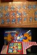 "Rockman Collection Box 20", figuras e interior.