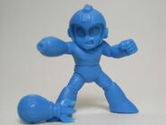 Figura de Rockman A de la serie "Rockman 5", 1993. Incluye una figura de Super Mega Buster.