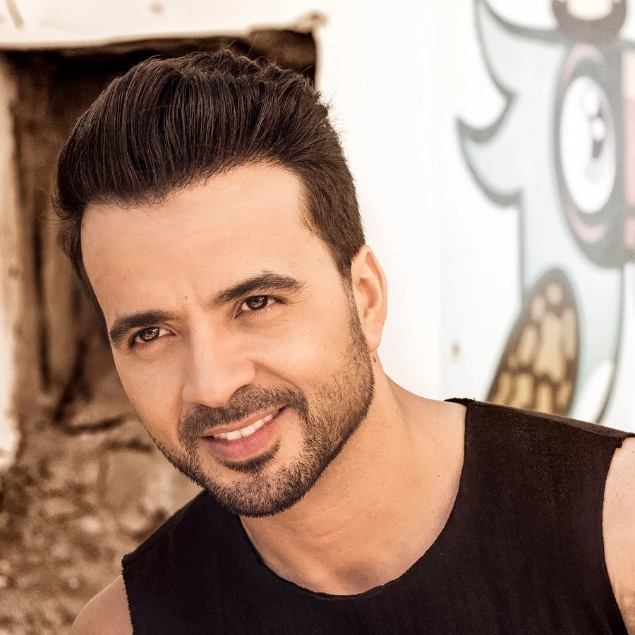 Luis Fonsi | Música Wiki | Fandom, image size:900x900