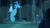 Goh consigue capturar a Kingdra en el EP1177.