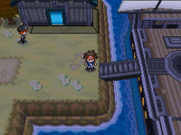 Fragata Plasma atracada al lado del Laboratorio P+P.