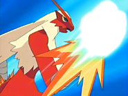 EP468 Blaziken usando gancho alto