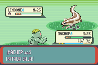 Machop usando patada baja en la tercera generación.