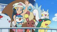 Maya (anime) parte hacia Hoenn con todos sus Pokémon.