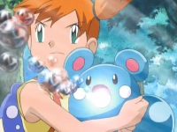 Azurril de Misty usando burbuja.