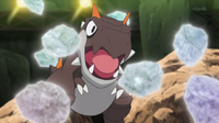 Tyrunt de Grant/Lino usando tumba rocas.