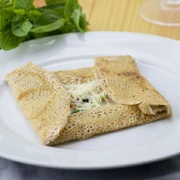 Un Crêpe bretonne, en la cual se basa la galleta yantra.