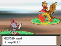 Medicham usando patada salto alta en la cuarta generación.