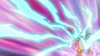 Dragonite usando rayo hielo.