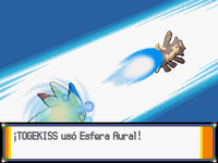 Giratina usando esfera aural en Pokémon Oro HeartGold y Plata SoulSilver.