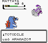 Totodile usando arañazo en la segunda generación.