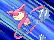 Skitty de May/Aura usando doblebofetón en el Concurso Pokémon de Oromar.