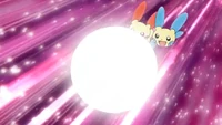 Plusle y Minun de Úrsula usando otra vez. Lanzan una esfera...