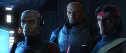 Echo, Wrecker y Hunter descubren el interés de los kaminoanos en Omega.