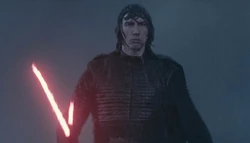 Kylo Ren empuñó su sable de luz por última vez en un duelo contra Rey en Kef Bir.
