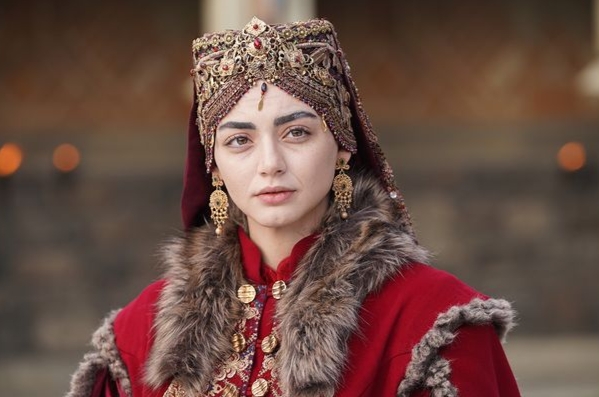 File:Turkish woman in Ottoman costume 4.jpg - Wikipedia