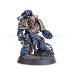 Centurión Ultramarines Armadura Artesanal