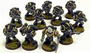 Escorpiones Rojos Escuadra Veteranos Marines Espaciales Astartes Wikihammer