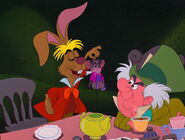 Alice-in-wonderland-disneyscreencaps.com-4890