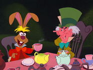 Alice-in-wonderland-disneyscreencaps.com-4869