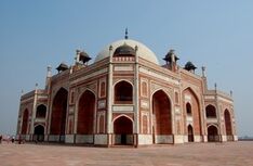 Taj Mahal Mosque