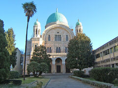 800px-Synagogue Florence Italy