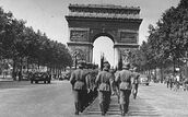 Nazis in paris