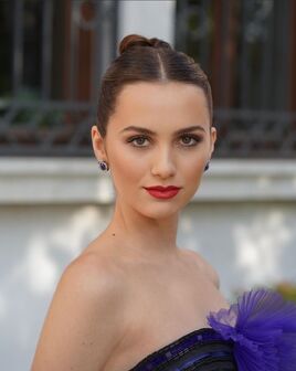 Maude Apatow.1