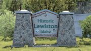 Lewiston Welcome sign
