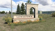 Lewistown sign