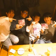 From left to right: FN2, DJ Command, sato. and Honmax with the copies of ユーロバカ一代 VOL.12.