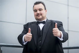 Axel-hirsoux-videoclip